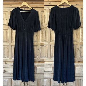 Chic Black Midi Dress with Puff Sleeves